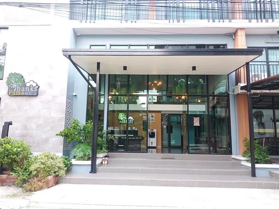Thanks​Pama​ Bangkok Exterior photo