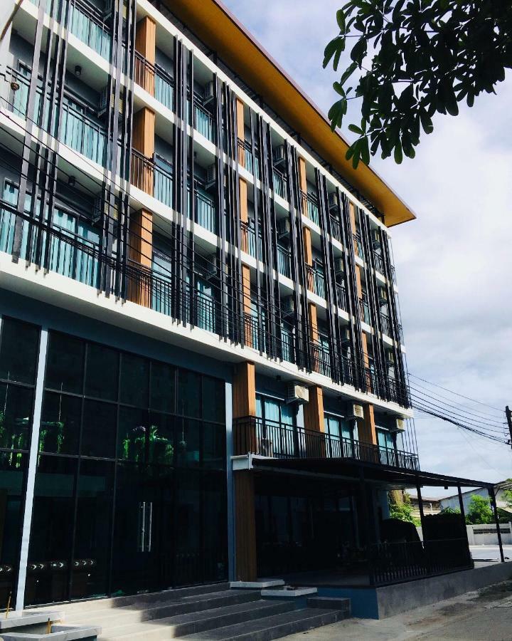 Thanks​Pama​ Bangkok Exterior photo